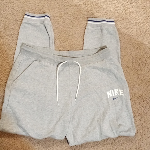 Nike Pants - Women's Nike sweats medium